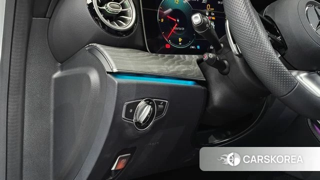Mercedes-Benz CLS-Class C257 2022 Белый из Кореи, фото 4