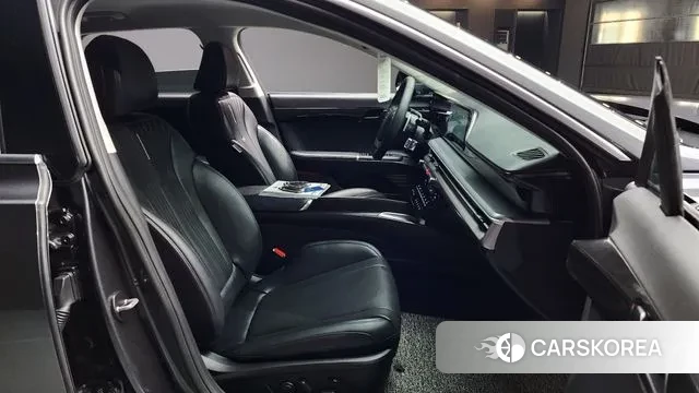 Hyundai Grandeur (GN7) 2023 Серый из Кореи, фото 4