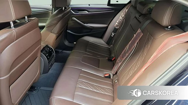 BMW 5 Series (G30) 2023 Черный из Кореи, фото 4