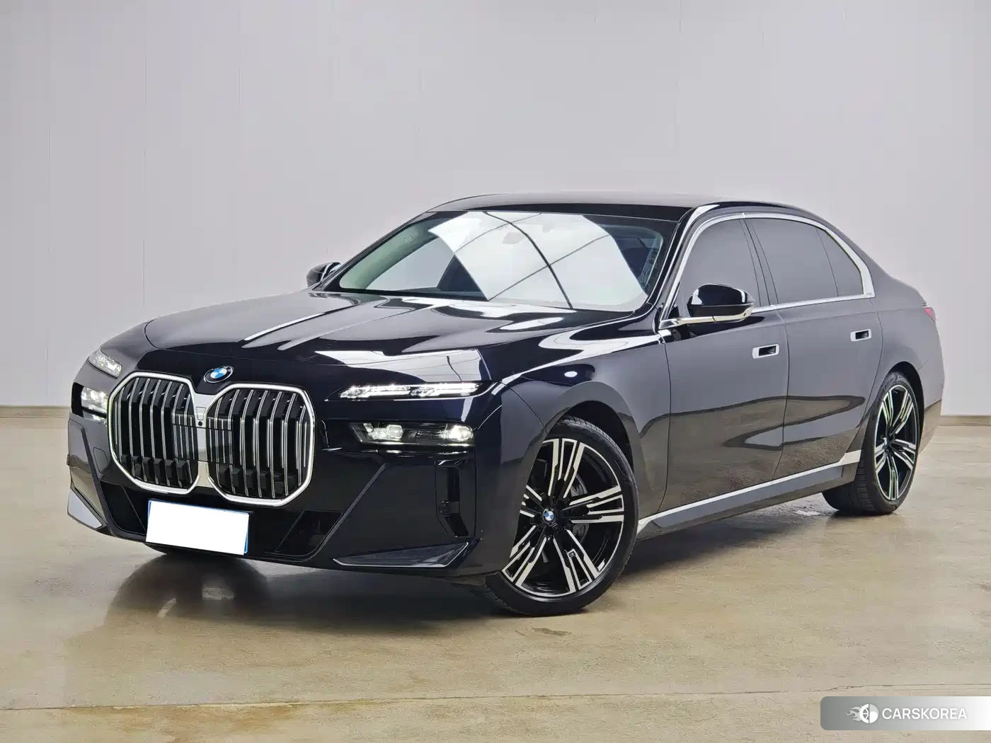 BMW 7 series 2026 Черный из Китая, фото 4