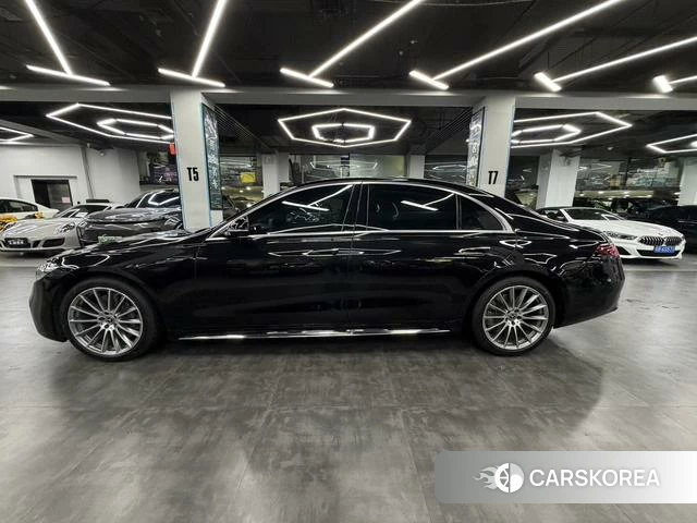 Mercedes-Benz S-class 2022 Черный из Китая, фото 4