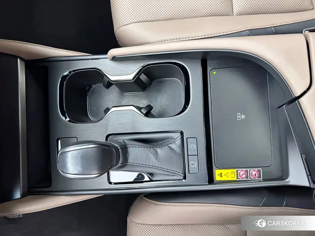 Lexus ES 2025 Champagne/brown из Китая, фото 4