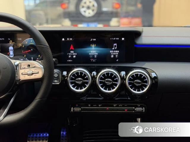 Mercedes-Benz CLA (import) 2021 Белый из Китая, фото 4