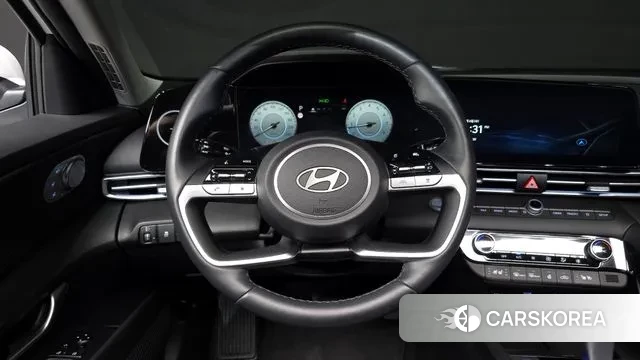 Hyundai The New Avante (CN7) 2023 Белый из Кореи, фото 4