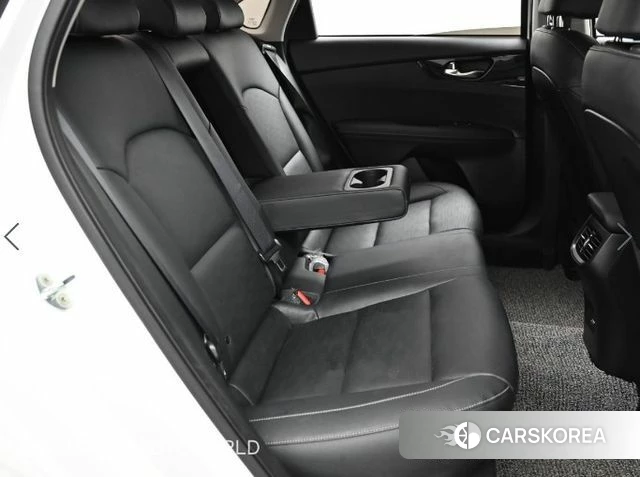 Kia The New K3 2nd generation 2021 Белый из Кореи, фото 4