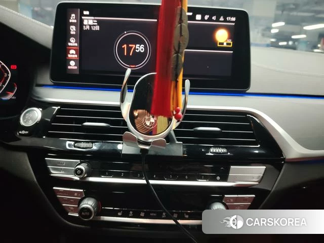 BMW 5 series 2024 Черный из Китая, фото 4
