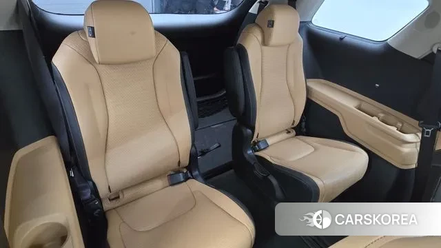 Kia Carnival 4th generation 2023 Белый из Кореи, фото 4