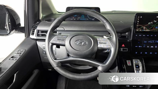 Hyundai Staria 2022 Белый из Кореи, фото 4