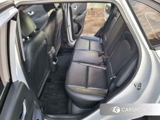 Hyundai The New Kona 2022 Белый двухцветный из Кореи, фото 4