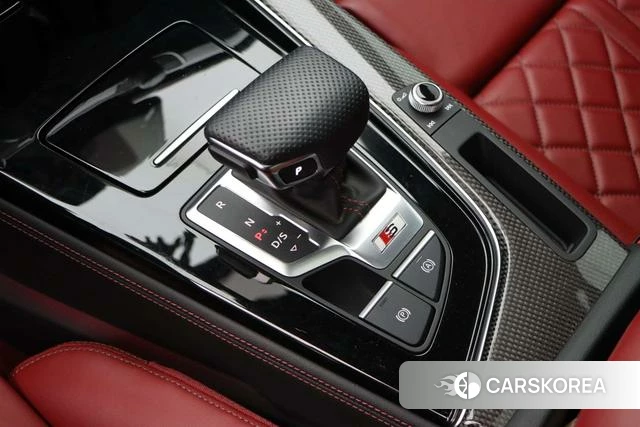 Audi S4 2024 Темно-серый из Китая, фото 4