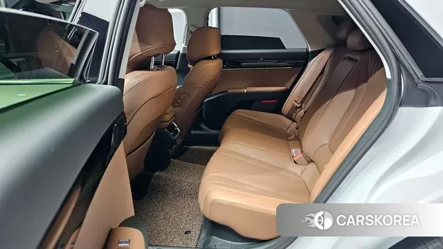 Hyundai Grandeur Hybrid (GN7) 2023 Белый из Кореи, фото 4