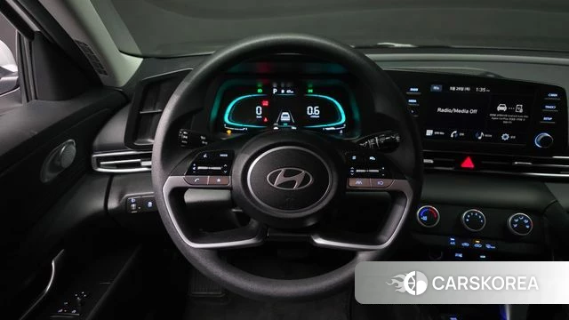Hyundai The New Avante (CN7) 2024 Белый из Кореи, фото 4