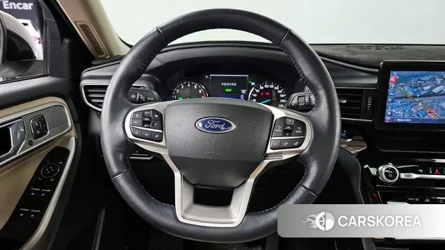 Ford Explorer 6th Generation 2022 Белый из Кореи, фото 4