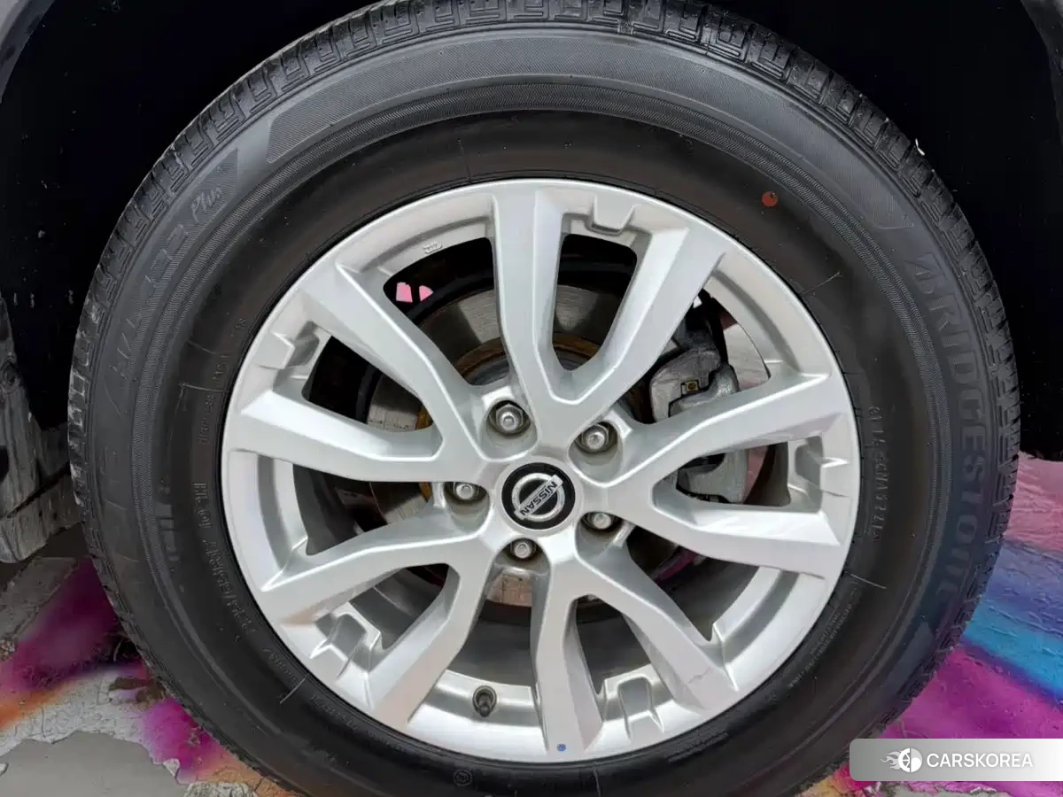 Nissan Qijun 2022 Белый из Китая, фото 4