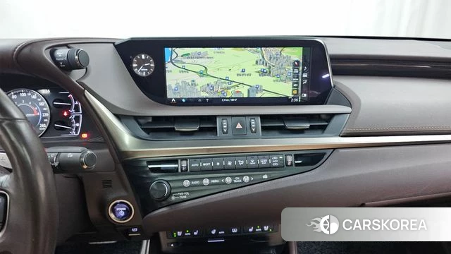 Lexus ES300h 7th generation 2019 Цвет галактики из Кореи, фото 4