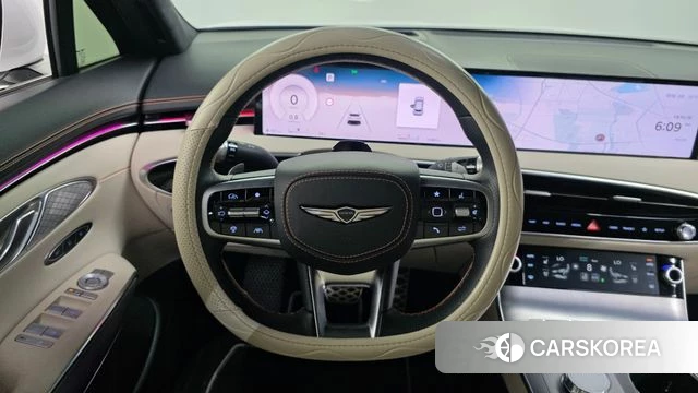 Genesis GV70 2025 Белый из Кореи, фото 4