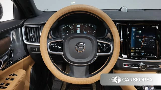 Volvo S90 2021 Черный из Кореи, фото 4