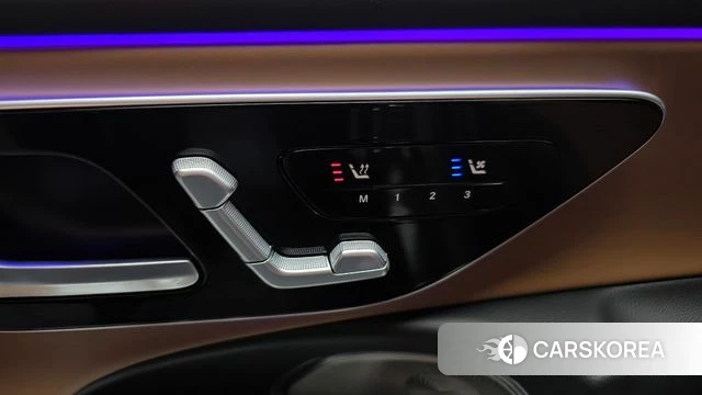 Mercedes-Benz E-Class W214 2025 Черный из Кореи, фото 4
