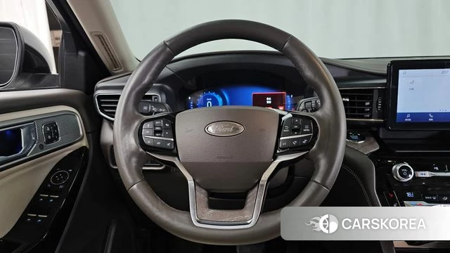 Ford Explorer 6th Generation 2021 Белый из Кореи, фото 4