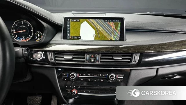 BMW X6 (F16) 2018 Белый из Кореи, фото 4