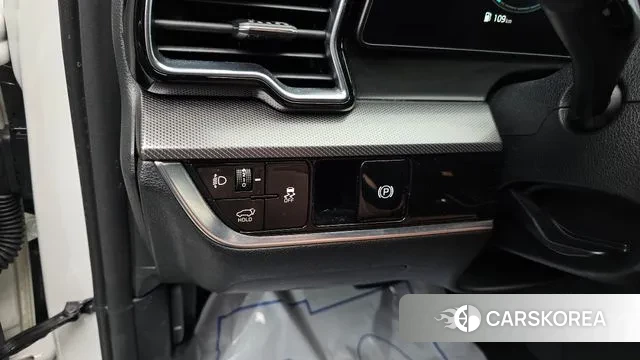 Kia Sportage 5th Generation 2022 Белый из Кореи, фото 4