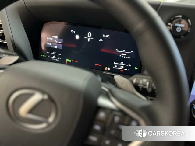 Lexus GX 2025 Серебристо-серый из Китая, фото 4