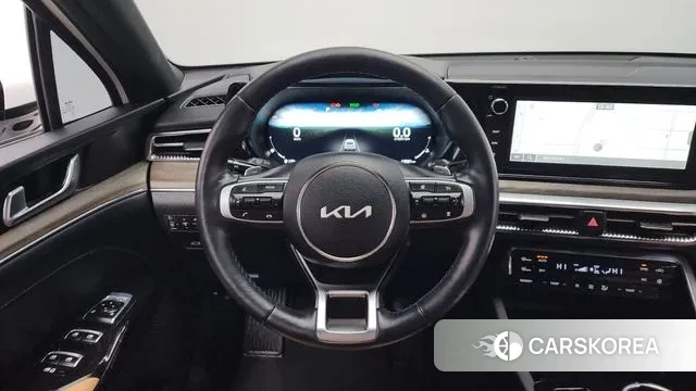 Kia K5 3rd generation 2023 Белый из Кореи, фото 4