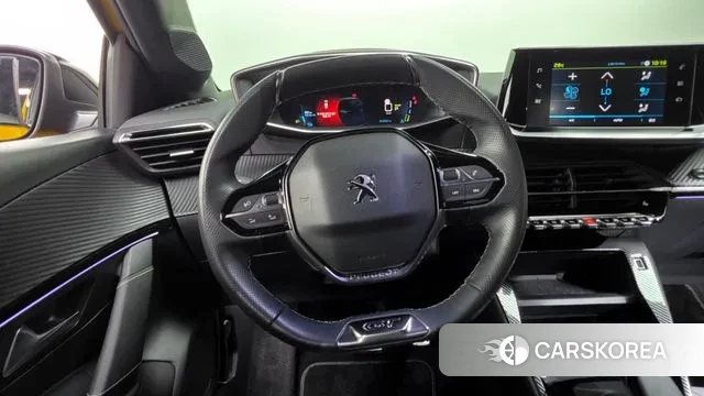 Peugeot e-208 second Generation 2021 Желтый из Кореи, фото 4