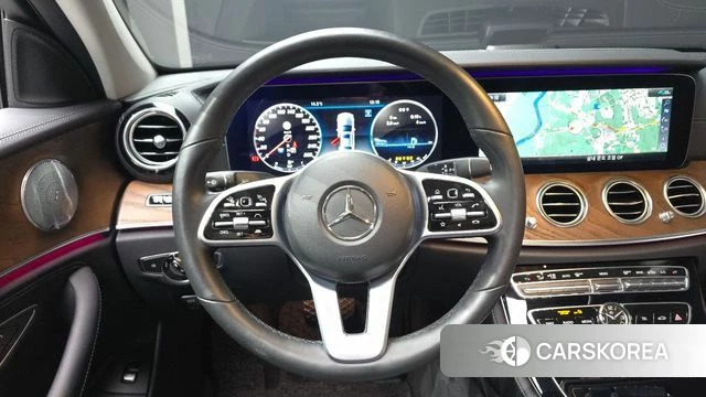 Mercedes-Benz E-Class W213 2020 Черный из Кореи, фото 4