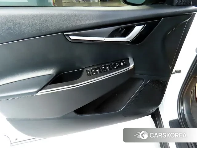 Kia EV6 2021 Белый из Кореи, фото 4