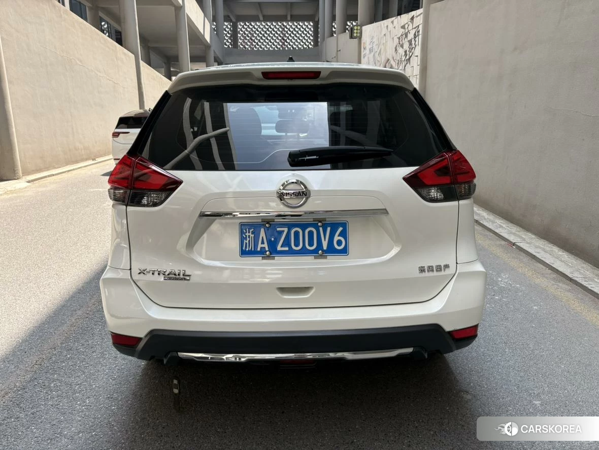 Nissan Qijun 2023 Белый из Китая, фото 4
