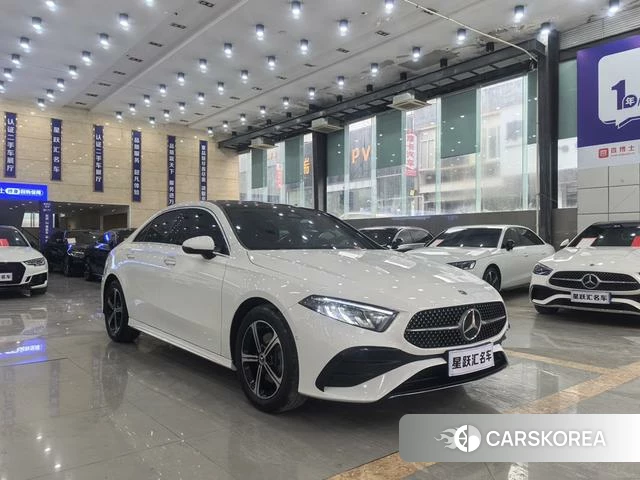 Mercedes-Benz Class A 2024 Белый из Китая, фото 4