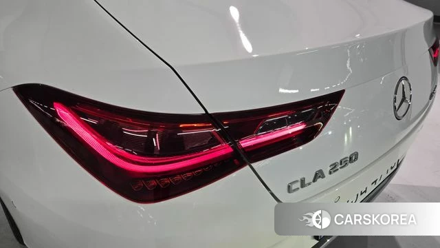 Mercedes-Benz CLA-Class C118 2025 Белый из Кореи, фото 4