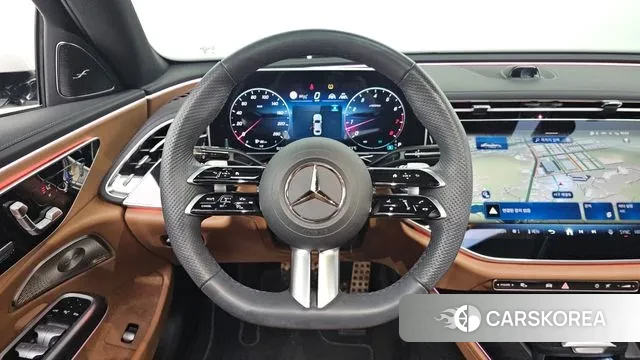 Mercedes-Benz E-Class W214 2024 Белый из Кореи, фото 4