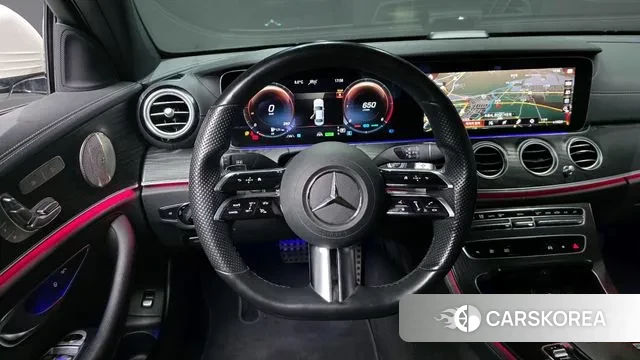 Mercedes-Benz E-Class W213 2022 Белый из Кореи, фото 4