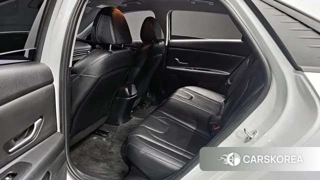 Hyundai Avante Hybrid (CN7) 2022 Белый из Кореи, фото 4