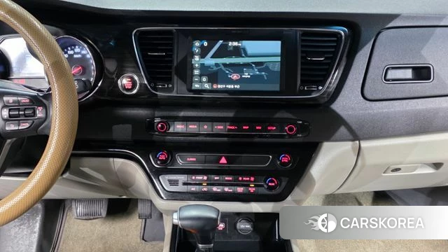Kia The New Carnival 2019 Белый из Кореи, фото 4
