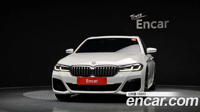 BMW 5 Series (G30) 2022 Белый из Кореи, фото 4