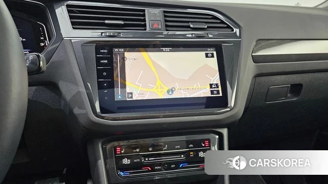 Volkswagen Tiguan second Generation 2024 Черный из Кореи, фото 4