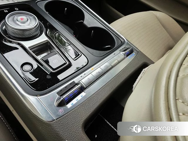 Kia The New Carnival 4th Generation 2024 Черный из Кореи, фото 4