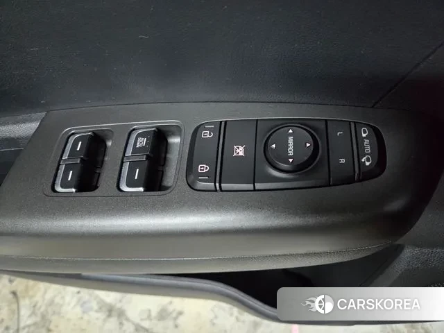 Kia Sportage The Bold 2021 Серый из Кореи, фото 4