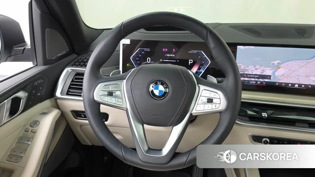 BMW X7 (G07) 2025 Белый из Кореи, фото 4