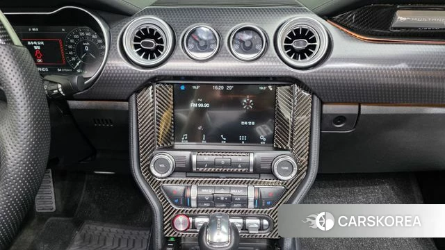 Ford Mustang 2018 Белый из Кореи, фото 4