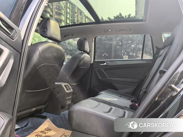 Volkswagen Tiguan L 2021 Черный из Китая, фото 4