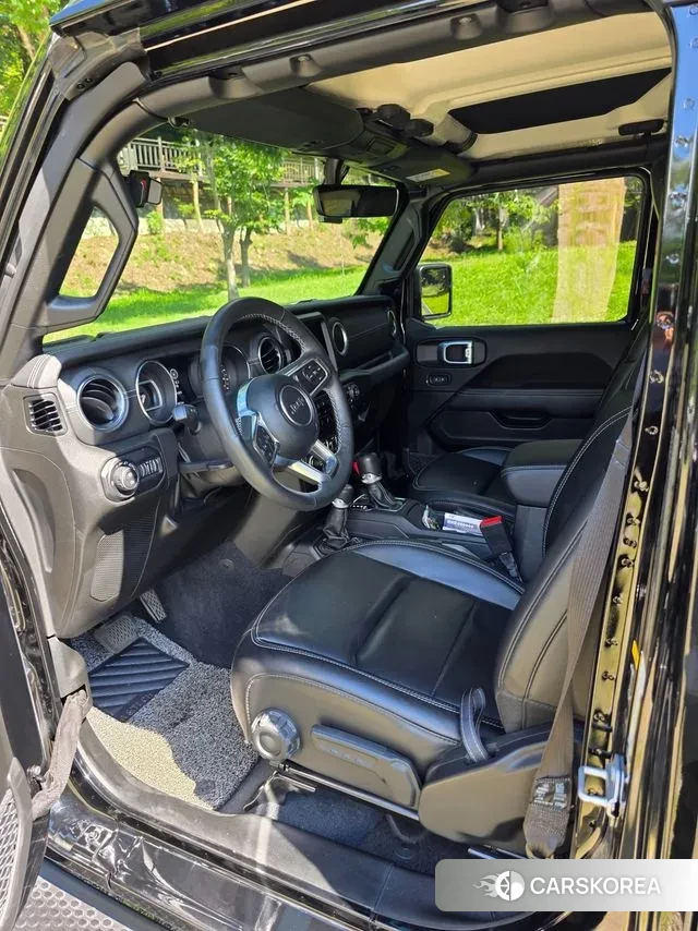 Jeep Wrangler (JL) 2022 Черный из Кореи, фото 4