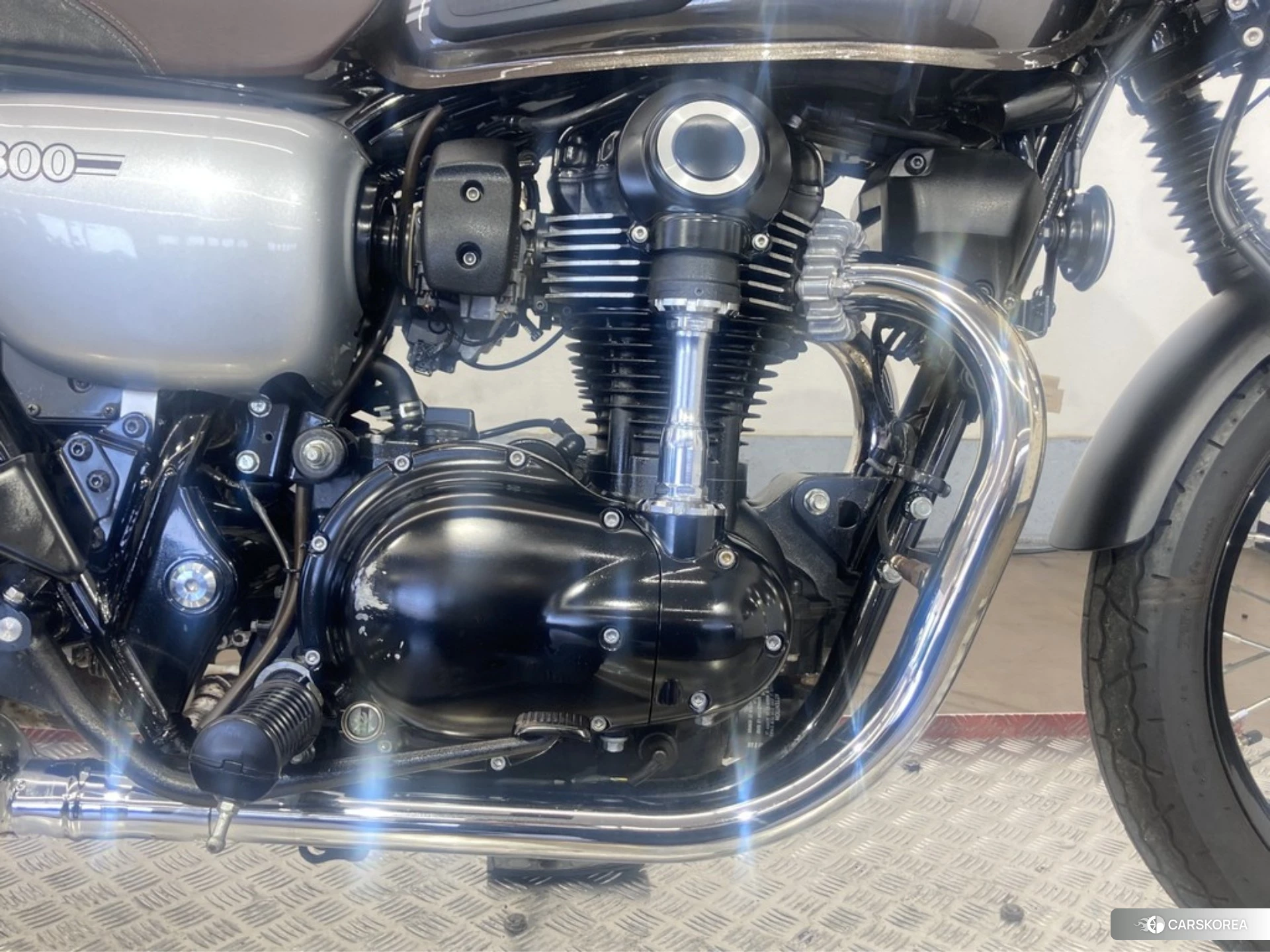 Kawasaki W800 CAFE 2019 из Японии