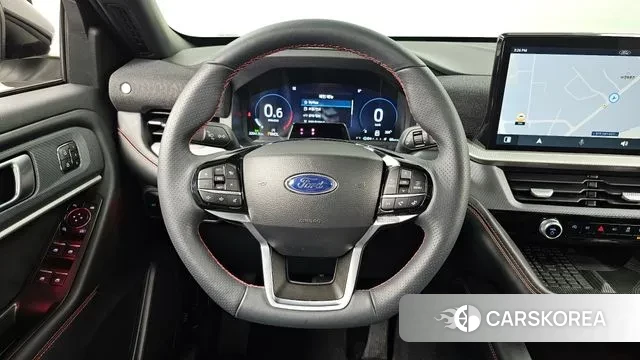 Ford Explorer 6th Generation 2025 Белый из Кореи, фото 4