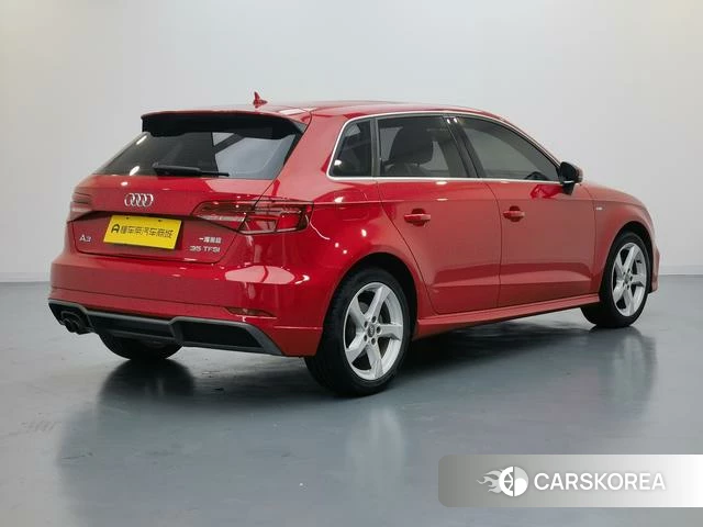 Audi A3 2018 Красный из Китая, фото 4