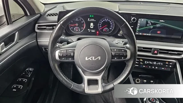 Kia K5 3rd generation 2022 Белый из Кореи, фото 4
