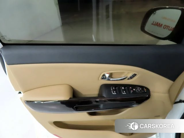 Kia The New Carnival 2019 Белый из Кореи, фото 4